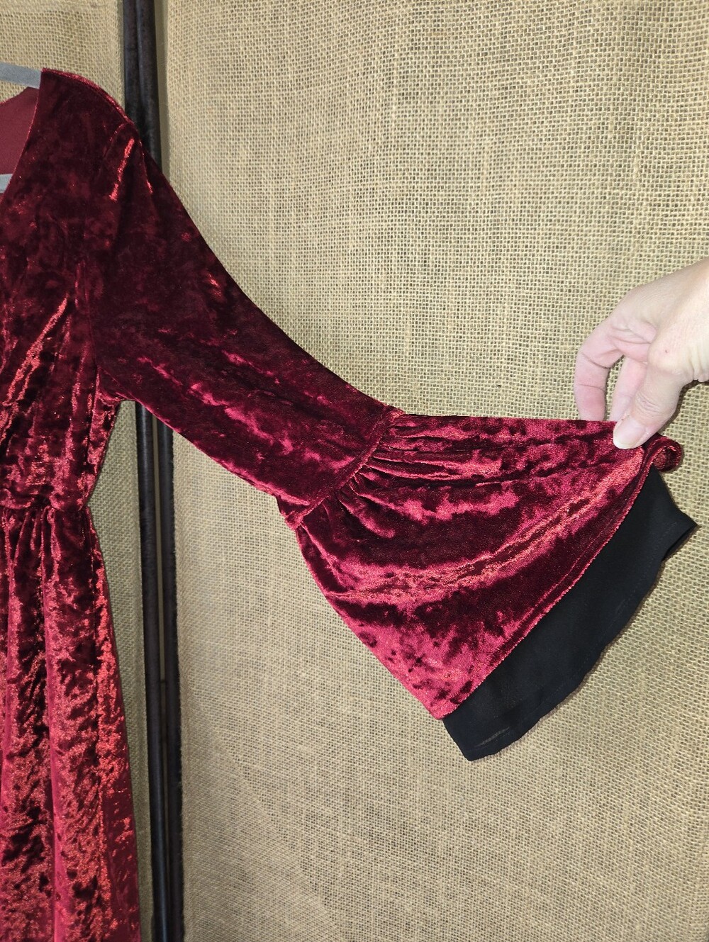 Hot Topic Red Velvet Bell-Sleeve Dress Halloween Whimsigoth Vampy Small - Picture 2 of 9